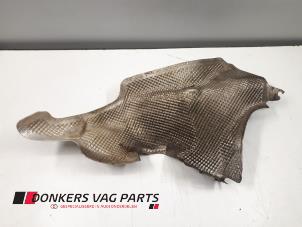 Gebruikte Afdekplaat diversen Audi RS 5 Sportback (F5A/F5F) 2.9 V6 TFSI 24V Prijs € 10,00 Margeregeling aangeboden door Donkers VAG Parts