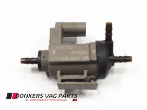 Gebruikte Vacuum ventiel Porsche Diversen Prijs € 20,00 Margeregeling aangeboden door Donkers VAG Parts