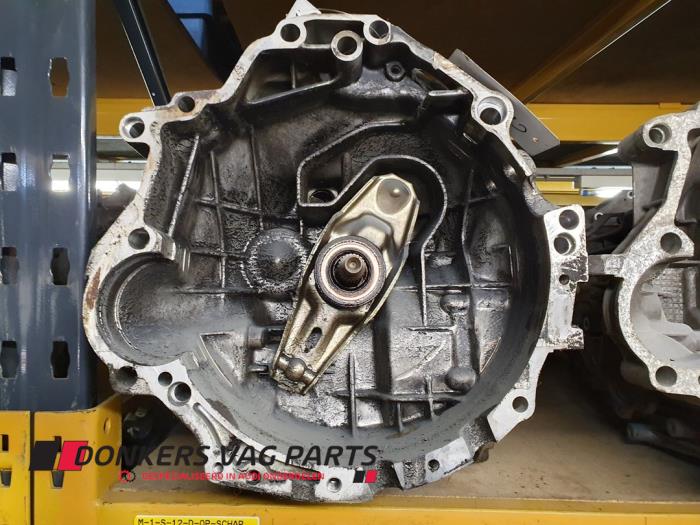 Gebruikte Versnellingsbak Audi 100 (C4) Prijs € 150,00 Margeregeling aangeboden door Donkers VAG Parts