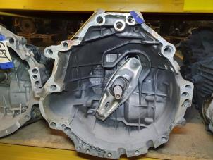 Gebruikte Versnellingsbak Audi A8 (D2) Prijs € 200,00 Margeregeling aangeboden door Donkers VAG Parts