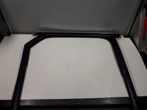 Gebruikte Portierrubber 4Deurs rechts-achter Audi Q3 (F3B) Prijs € 50,00 Margeregeling aangeboden door Autoparts Veghel