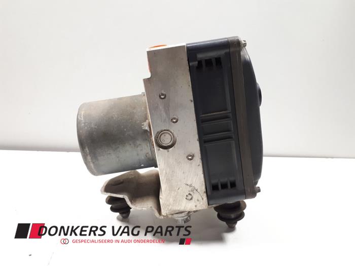 Gebruikte ABS Pomp Audi A6 (C7) 3.0 TDI V6 24V Quattro Prijs € 275,00 Margeregeling aangeboden door Donkers VAG Parts