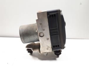 Gebruikte ABS Pomp Audi A6 (C7) 3.0 TDI V6 24V Quattro Prijs € 500,00 Margeregeling aangeboden door Donkers VAG Parts