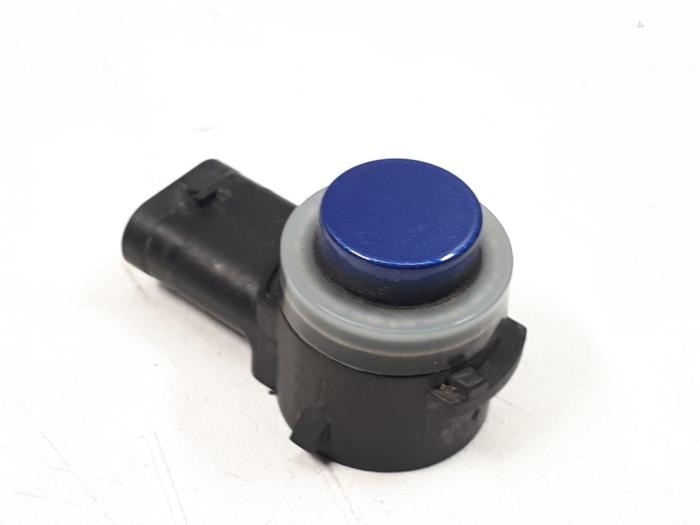 PDC Sensor van een Audi SQ7 (4MB/4MG) 4.0 TDI V8 32V 2017