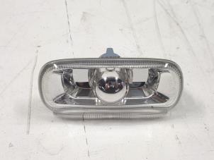 Gebruikte Knipperlicht Scherm links-voor Audi A4 (B6) Prijs € 10,00 Margeregeling aangeboden door Autoparts Veghel