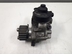 Gebruikte Hogedrukpomp Audi A4 (B8) 2.0 TDI 16V Prijs € 325,00 Margeregeling aangeboden door Donkers VAG Parts