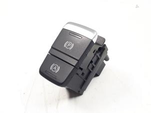 Gebruikte Handrem schakelaar Audi S8 (D4) 4.0 V8 TFSI 32V Prijs € 20,00 Margeregeling aangeboden door Donkers VAG Parts