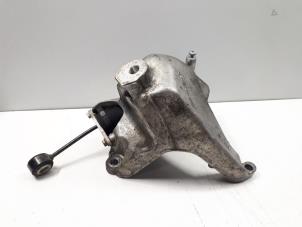 Gebruikte Motorrubber Audi A4 (B9) 2.0 35 TDI Mild hybrid 16V Prijs € 25,00 Margeregeling aangeboden door Donkers VAG Parts