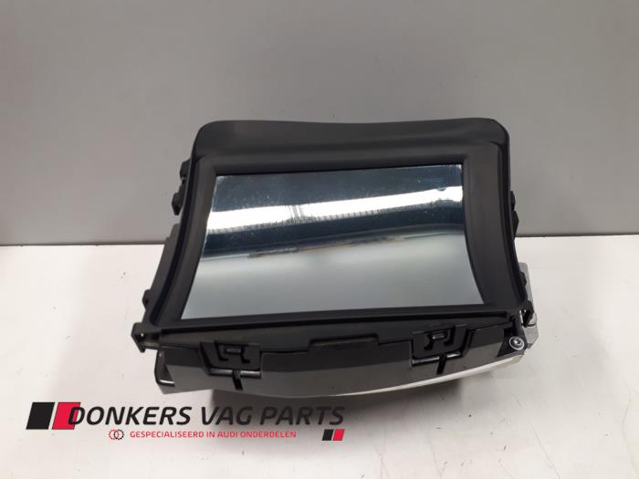 Gebruikte Head-up display Audi S8 (D4) 4.0 V8 TFSI 32V Prijs € 700,00 Margeregeling aangeboden door Donkers VAG Parts