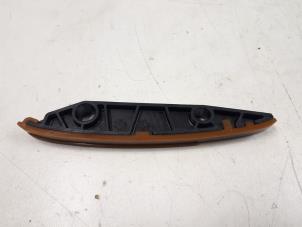 Gebruikte Kettinggeleider Audi A6 (C7) 3.0 TDI V6 24V Quattro Prijs € 10,00 Margeregeling aangeboden door Donkers VAG Parts