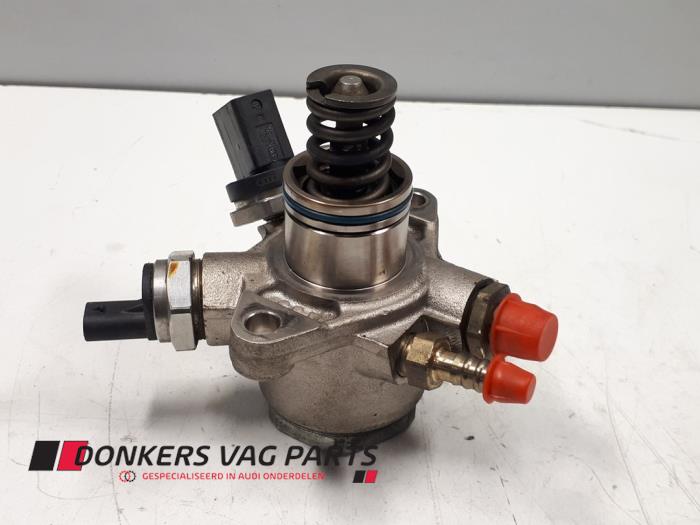 Gebruikte Hogedrukpomp Audi S8 (D4) 4.0 V8 TFSI 32V Prijs € 242,00 Margeregeling aangeboden door Donkers VAG Parts