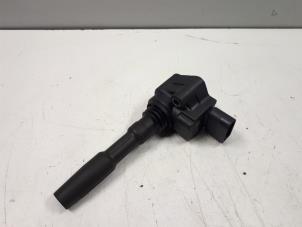 Gebruikte Bobine Audi S8 (D4) 4.0 V8 TFSI 32V Prijs € 25,00 Margeregeling aangeboden door Donkers VAG Parts