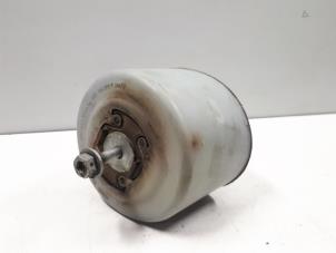 Gebruikte Motorsteun Audi A4 (B7) 3.2 FSI V6 30V Quattro Prijs € 35,00 Margeregeling aangeboden door Donkers VAG Parts