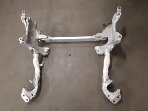 Gebruikte Subframe Audi A5 Cabrio (8F7) 3.0 TDI V6 24V Quattro Prijs € 150,00 Margeregeling aangeboden door Donkers VAG Parts