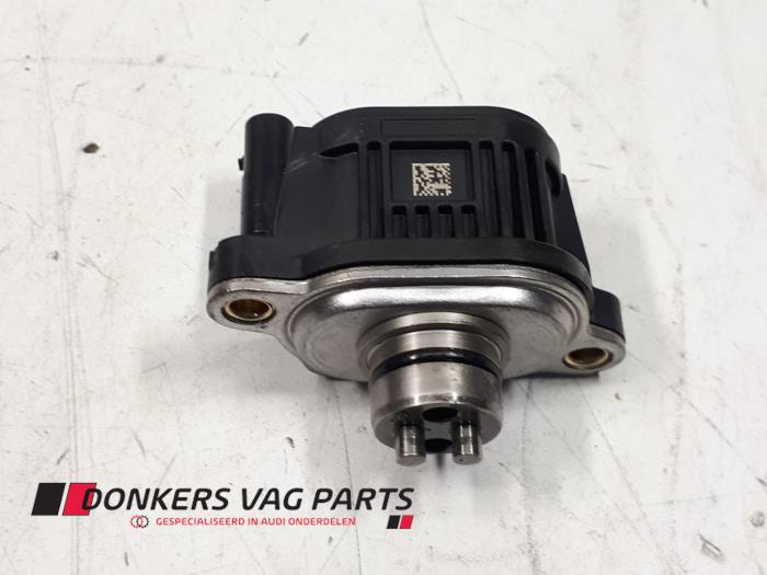Gebruikte Nokkenas Sensor Audi RS 6 Avant (C8) 4.0 V8 TFSI Mild Hybrid 32V Prijs € 30,00 Margeregeling aangeboden door Donkers VAG Parts