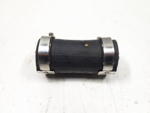 Gebruikte Intercooler Slang Audi RS 6 Avant (C8) 4.0 V8 TFSI Mild Hybrid 32V Prijs € 20,00 Margeregeling aangeboden door Donkers VAG Parts