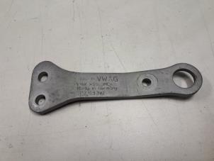 Gebruikte Steun (diversen) Audi RS 6 Avant (C8) 4.0 V8 TFSI Mild Hybrid 32V Prijs € 7,50 Margeregeling aangeboden door Donkers VAG Parts