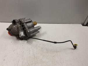 Gebruikte Waterpomp Audi A8 (D4) 4.2 TDI V8 32V Quattro Prijs € 150,00 Margeregeling aangeboden door Donkers VAG Parts