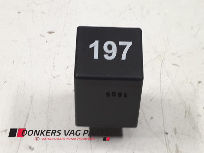 Nieuwe Interval relais Audi A4 (B5) Prijs € 86,94 Inclusief btw aangeboden door Donkers VAG Parts