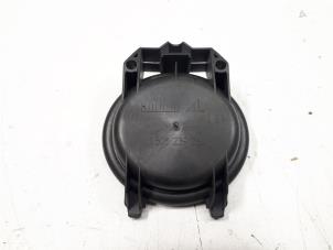 Nieuwe Afdekkap koplamp rechts Audi A4 (B7) Prijs € 20,00 Inclusief btw aangeboden door Donkers VAG Parts