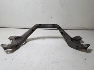 Gebruikte Motorbalk Audi Q7 (4LB) 3.0 TDI V6 24V Prijs € 25,00 Margeregeling aangeboden door Donkers VAG Parts