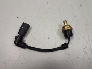 Gebruikte Temperatuurmeter Volkswagen Transporter T5 Prijs € 20,00 Margeregeling aangeboden door Donkers VAG Parts