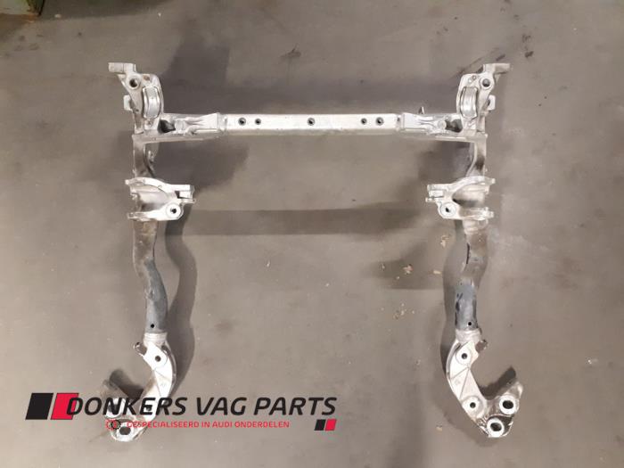 Gebruikte Subframe Audi SQ8 (4MN) 4.0 V8 32V TDI Mild Hybrid Quattro Prijs € 350,00 Margeregeling aangeboden door Donkers VAG Parts