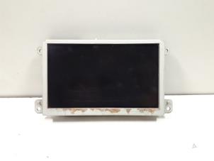 Gebruikte Display Interieur Audi S6 (C6) 5.2 V10 40V Prijs € 50,00 Margeregeling aangeboden door Donkers VAG Parts