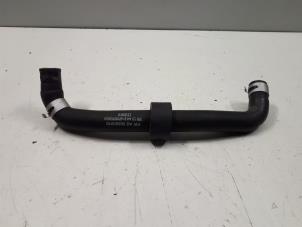 Gebruikte Koelwaterslang Audi Q7 (4MB/4MG) Prijs € 10,00 Margeregeling aangeboden door Donkers VAG Parts