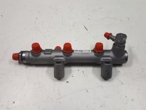 Gebruikte Brandstofverdeler Audi Diversen Prijs € 75,00 Margeregeling aangeboden door Donkers VAG Parts