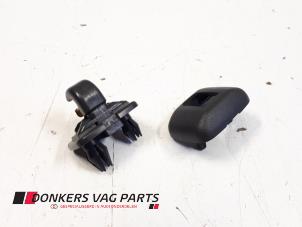 Nieuwe Zonneklep Audi A3 Cabriolet (8V7/8VE) Prijs € 10,50 Inclusief btw aangeboden door Donkers VAG Parts