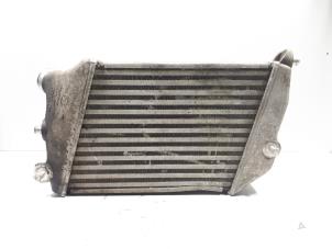 Gebruikte Intercooler Audi A8 (D3) 3.0 TDI V6 24V Quattro Prijs € 75,00 Margeregeling aangeboden door Donkers VAG Parts