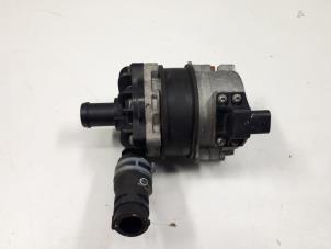 Gebruikte Waterpomp Audi RS7 Sportback (4GA/4GF) 4.0 V8 TFSI Performance 32V Prijs € 99,99 Inclusief btw aangeboden door Donkers VAG Parts