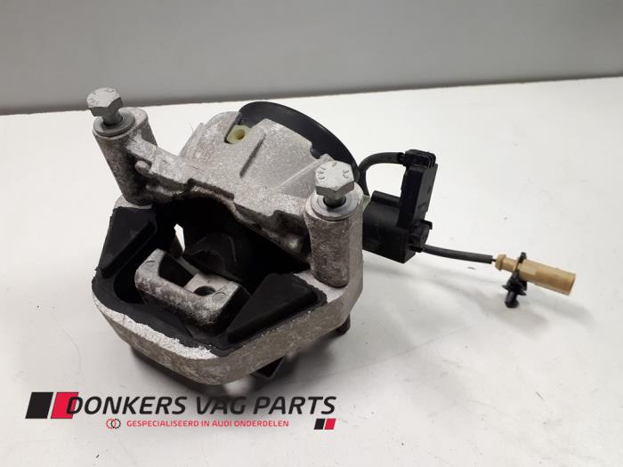 Gebruikte Motorrubber Audi A6 (C7) 2.0 TDI 16V Prijs € 75,00 Inclusief btw aangeboden door Donkers VAG Parts