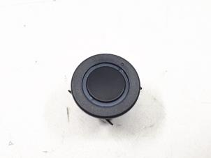 Nieuwe PDC Sensor Audi A4 Avant (B6) Prijs € 65,00 Inclusief btw aangeboden door Donkers VAG Parts