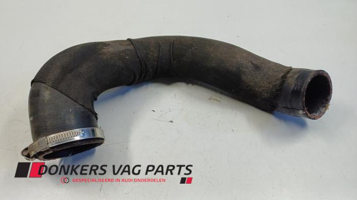 Gebruikte Intercooler Slang Audi A5 (8T3) 3.0 TDI V6 24V Quattro Prijs € 10,00 Margeregeling aangeboden door Donkers VAG Parts