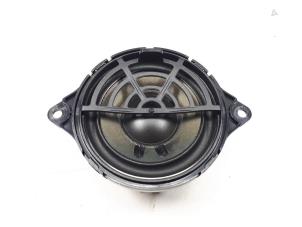 Gebruikte Luidspreker Audi S5 (F53/F5P) 3.0 TFSI V6 24V Prijs € 17,50 Inclusief btw aangeboden door Donkers VAG Parts