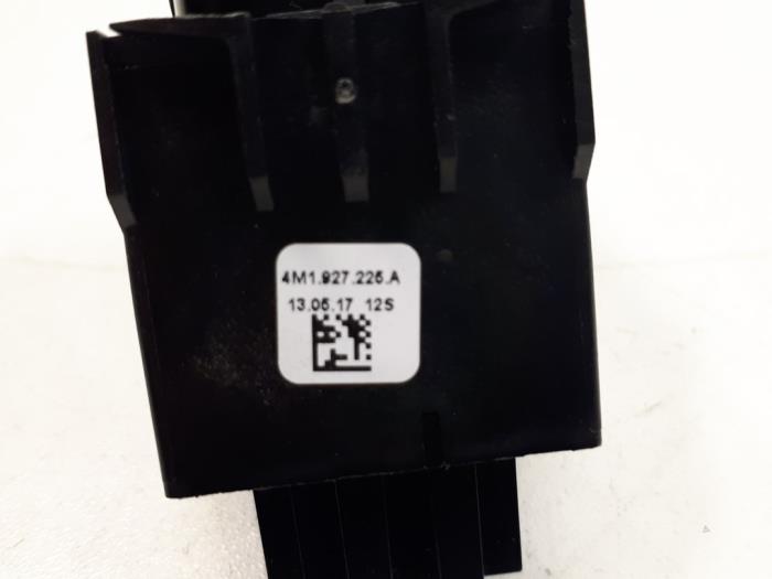 Handrem schakelaar van een Audi S5 (F53/F5P) 3.0 TFSI V6 24V 2017