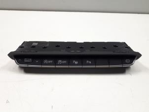 Gebruikte Schakelaar Audi S5 (F53/F5P) 3.0 TFSI V6 24V Prijs € 42,35 Inclusief btw aangeboden door Donkers VAG Parts