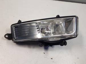 Gebruikte Mistlamp links-voor Audi A6 (C6) 3.0 TDI V6 24V Quattro Prijs € 50,00 Margeregeling aangeboden door Donkers VAG Parts