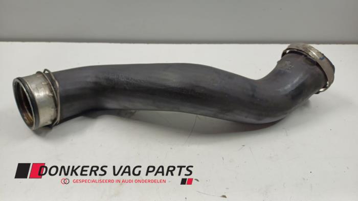 Gebruikte Intercooler Slang Audi A4 (B7) 2.0 TDI 16V Prijs € 25,00 Margeregeling aangeboden door Donkers VAG Parts