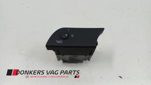 Nieuwe Schakelaar Licht Audi A4 (B7) Prijs € 25,00 Inclusief btw aangeboden door Donkers VAG Parts