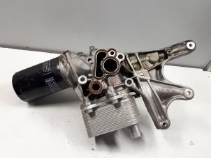 Gebruikte Oliefilterhuis Audi A6 (C7) 2.0 T FSI 16V Hybrid Prijs € 60,00 Margeregeling aangeboden door Donkers VAG Parts