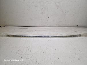 Gebruikte Dakrail links Audi A3 Sportback Quattro (8PA) Prijs € 50,00 Inclusief btw aangeboden door Donkers VAG Parts