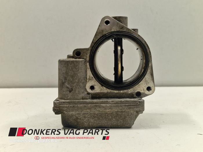 Gebruikte Gasklephuis Audi A4 (B7) 2.5 TDI V6 24V Prijs € 35,00 Margeregeling aangeboden door Donkers VAG Parts