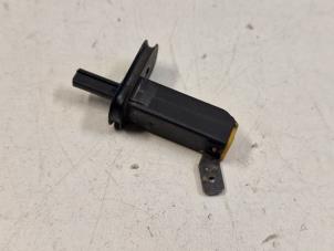 Gebruikte Schakelaar Audi 200 (C3) Prijs € 7,50 Margeregeling aangeboden door Donkers VAG Parts