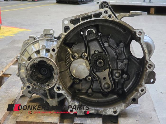 Gebruikte Versnellingsbak Audi A3 Limousine (8VS/8VM) 1.5 TFSI 16V Prijs € 750,00 Margeregeling aangeboden door Donkers VAG Parts