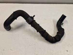Gebruikte Koelwaterslang Audi RS 3 Limousine (8YS) 2.5 TFSI 20V Quattro Prijs € 10,00 Margeregeling aangeboden door Donkers VAG Parts