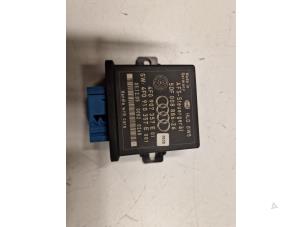 Gebruikte Computer Verlichting Audi RS 4 (B7) Prijs € 35,00 Margeregeling aangeboden door Donkers VAG Parts