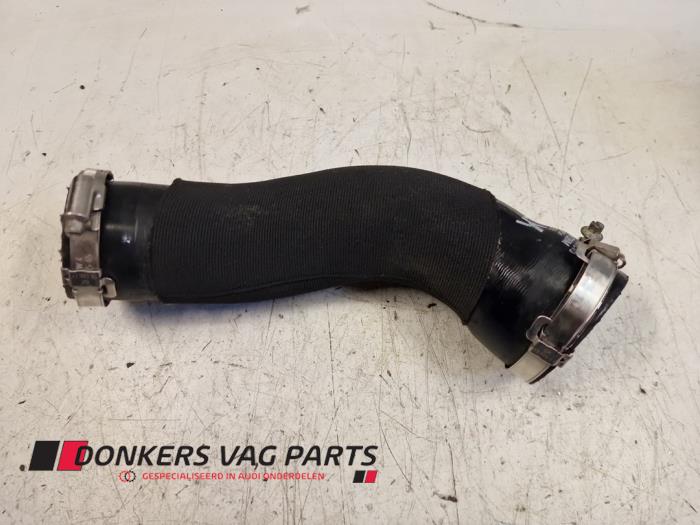 Gebruikte Intercooler Slang Audi Q7 (4MB/4MG) 3.0 TDI V6 24V Prijs € 30,00 Inclusief btw aangeboden door Donkers VAG Parts